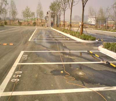 智能停车场系统出入口建设要避免那些情况?