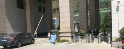 郑州高新供水公司翼闸 摆闸 人脸识别